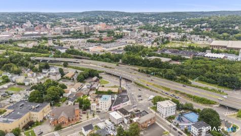 872 Bank Street Waterbury CT 06708