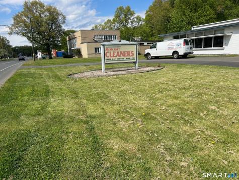 72 Granby Street Bloomfield CT 06002