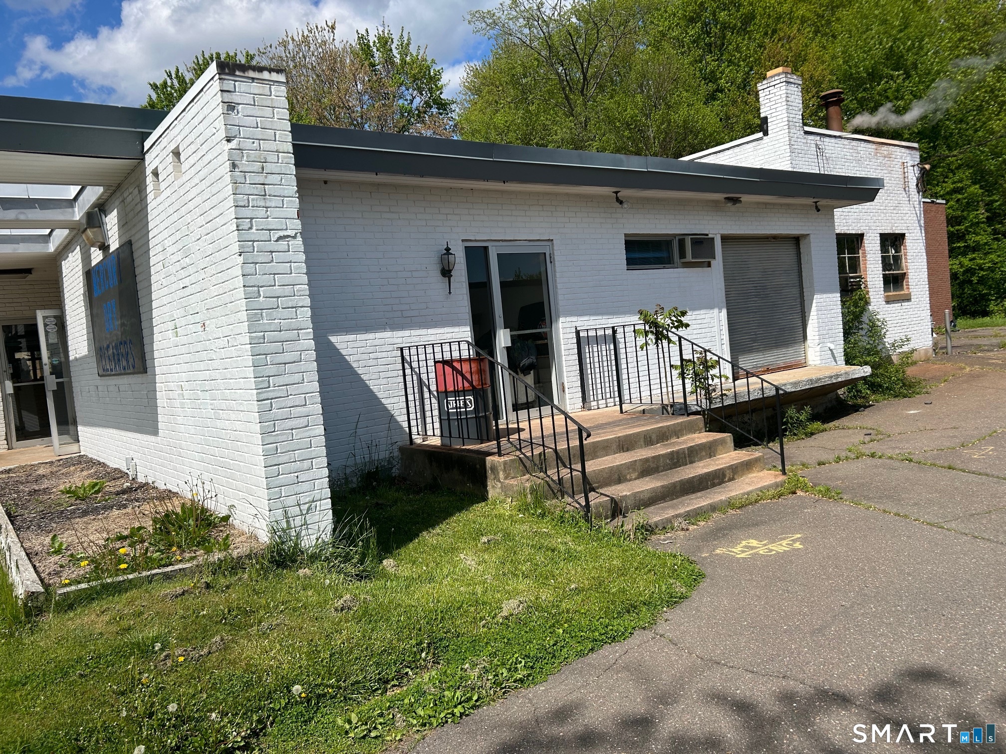 72 Granby Street Bloomfield CT 06002