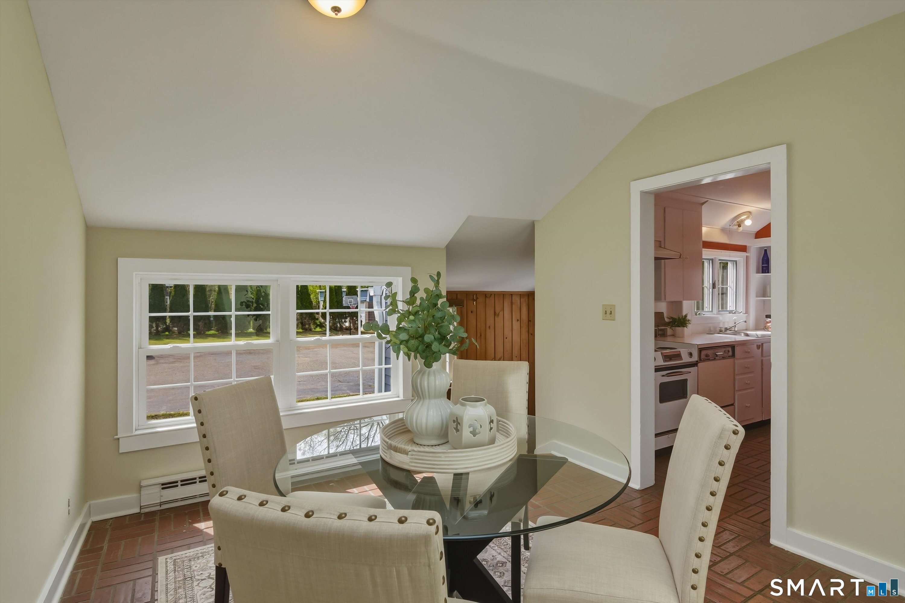 48 State Street Guilford CT 06437