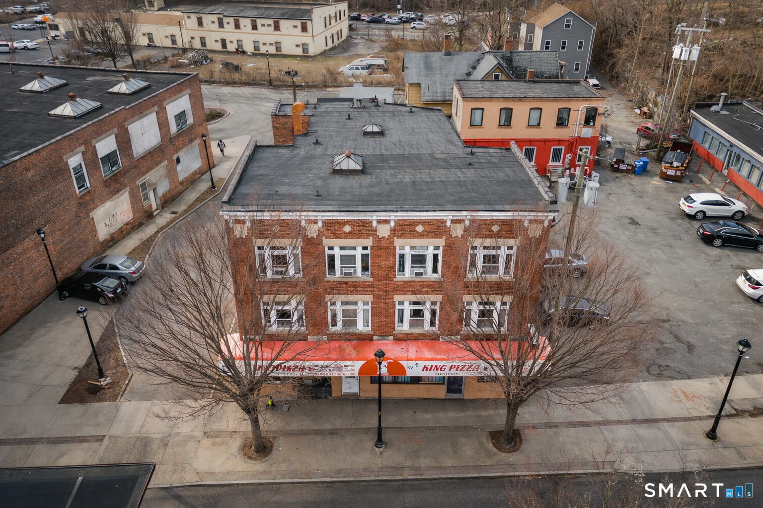 33 & 39 Willow Street Waterbury CT 06710