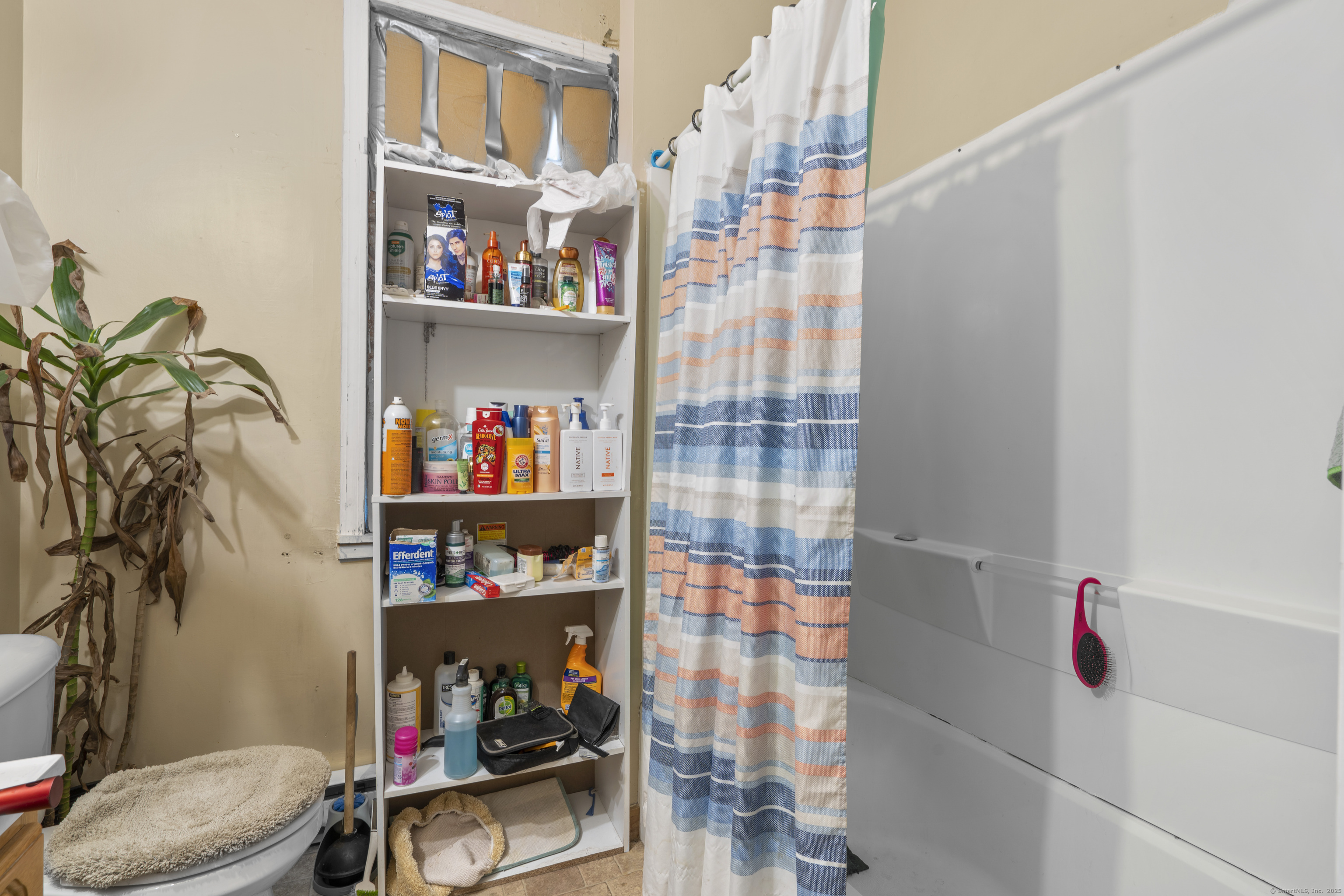 33 & 39 Willow Street Waterbury CT 06710