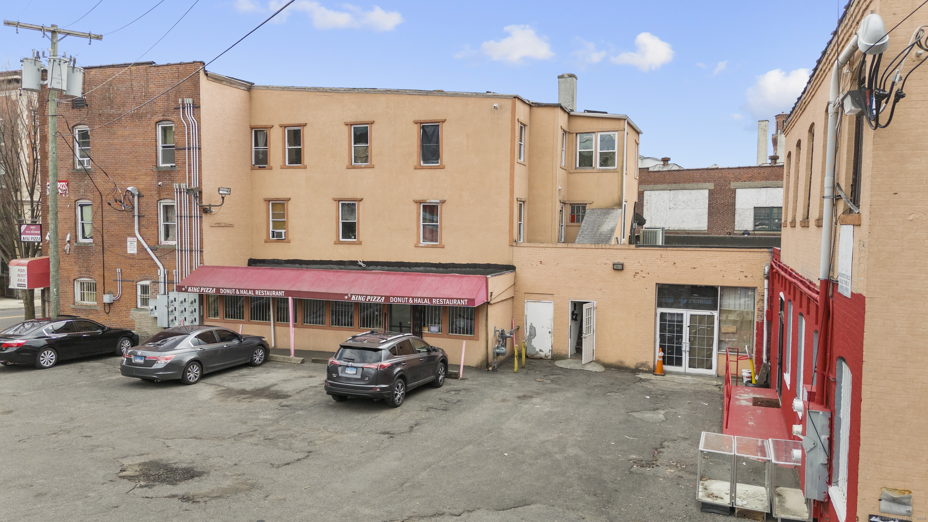 33 & 39 Willow Street Waterbury CT 06710