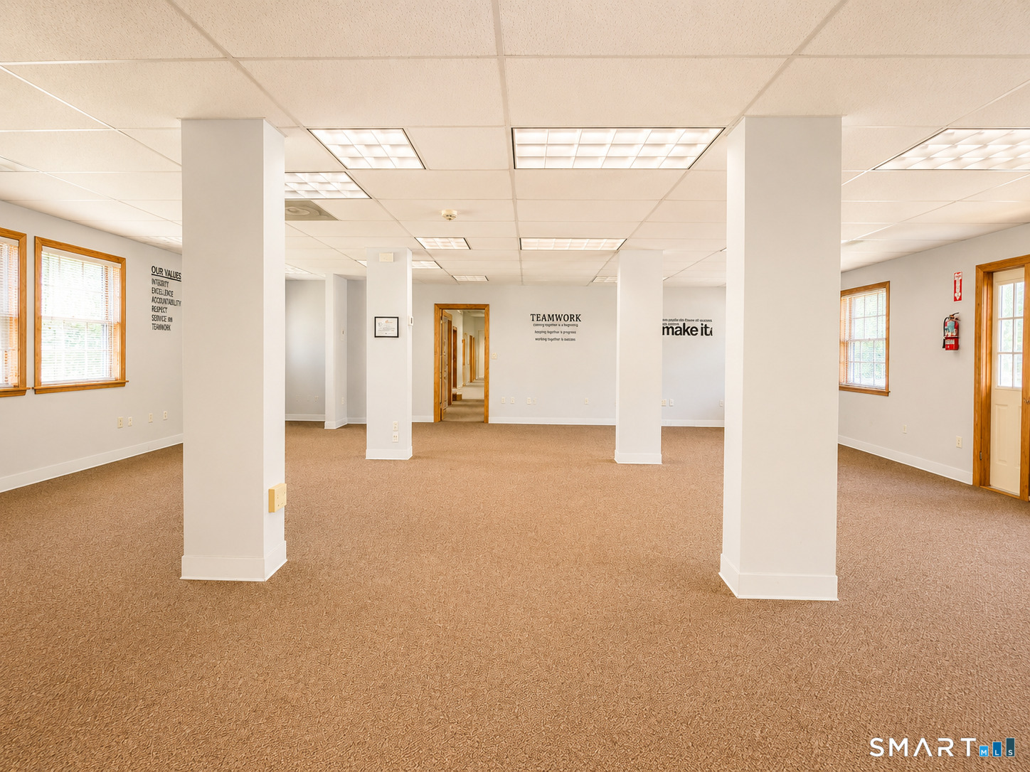 1170 Ellington Road South Windsor CT 06074