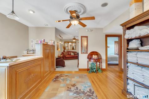710 East Main Street Meriden CT 06450