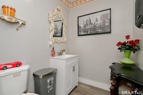 385 New Park Avenue Hartford CT 06106