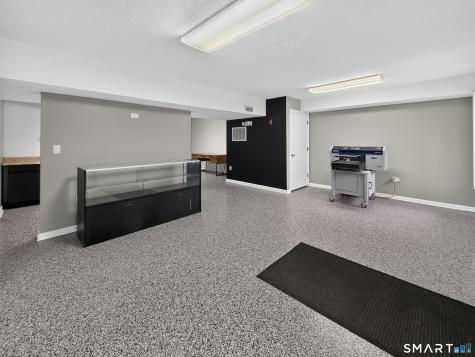 2514 Boston Post Road Guilford CT 06437