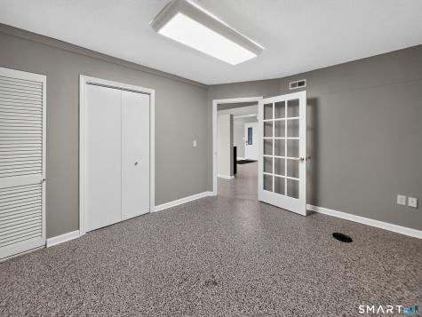 2514 Boston Post Road Guilford CT 06437