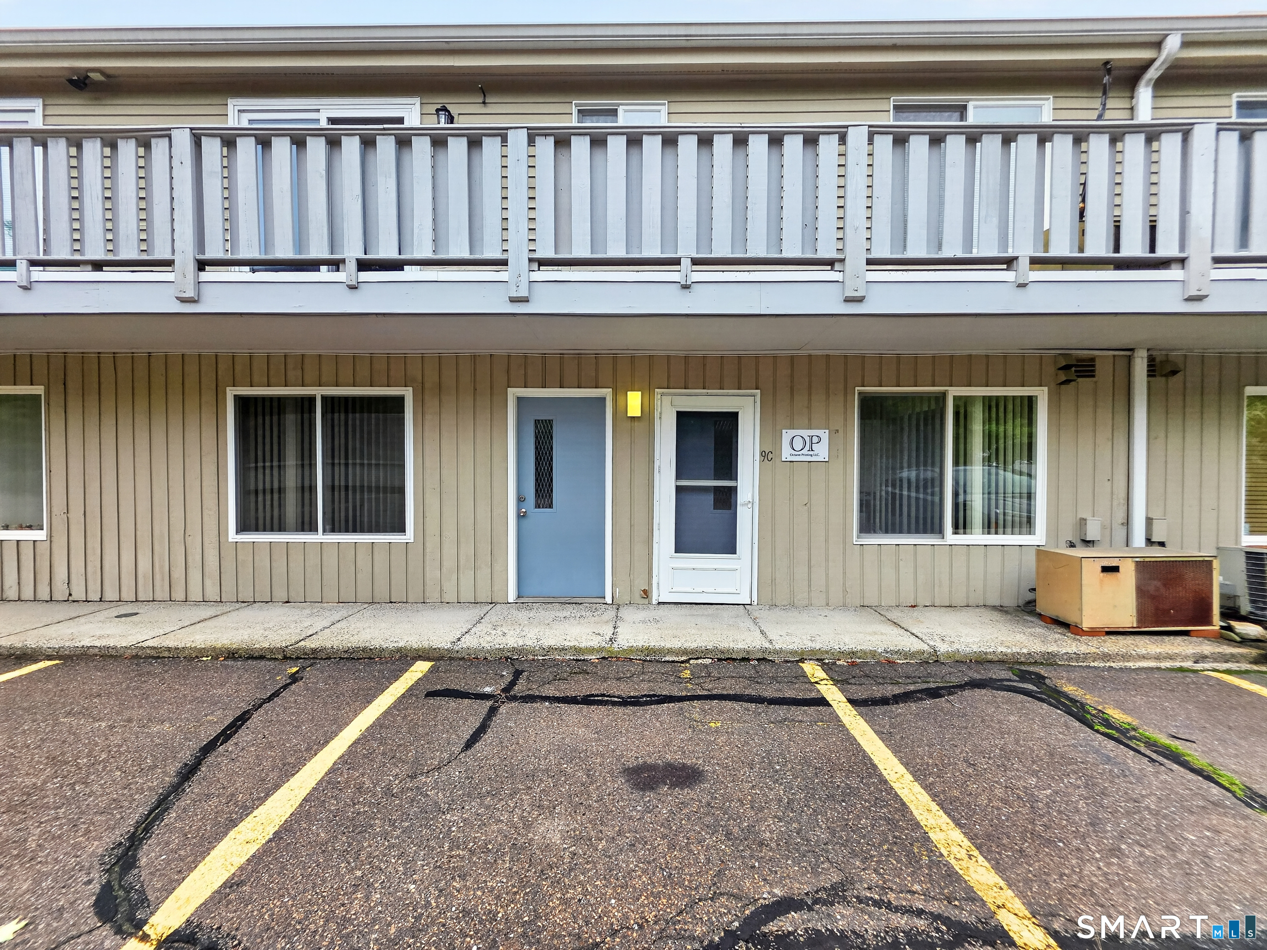2514 Boston Post Road Guilford CT 06437