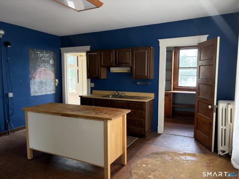 144 South Main Street Wallingford CT 06492