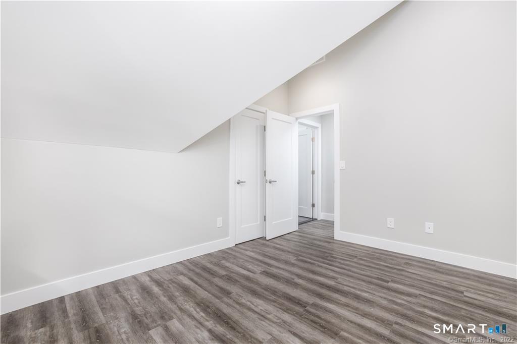 202 Park Road West Hartford CT 06119