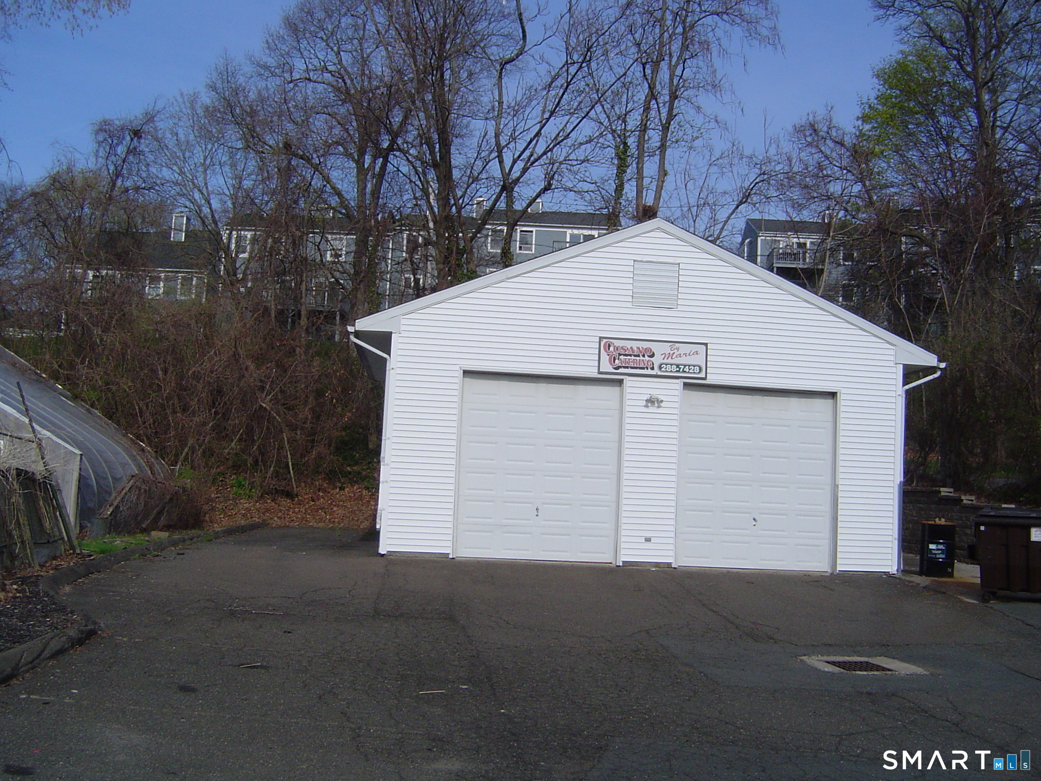 2472 Whitney Avenue Hamden CT 06518
