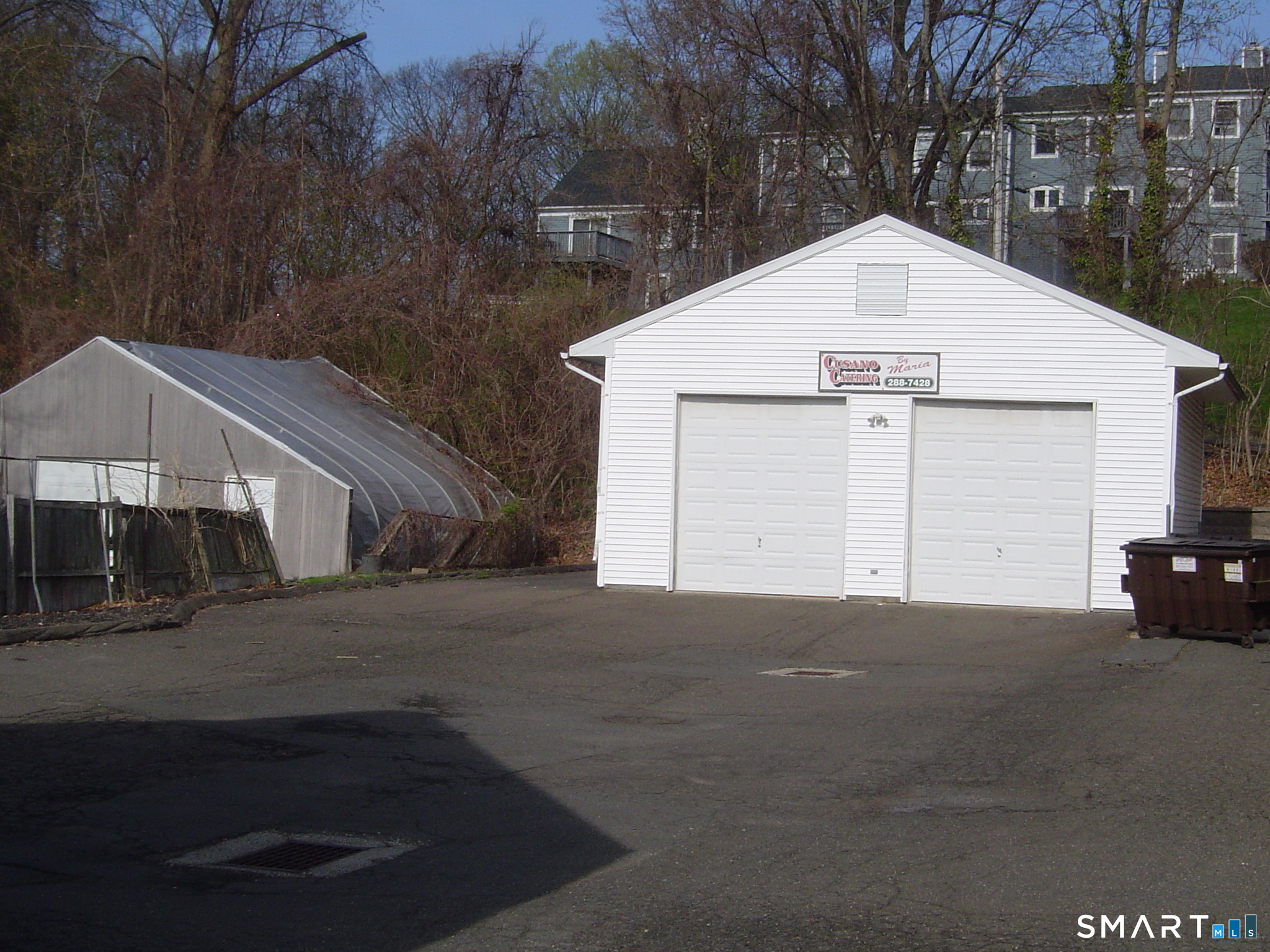 2472 Whitney Avenue Hamden CT 06518