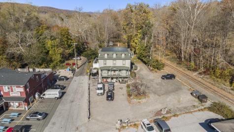 1 Tucks Road Brookfield CT 06804