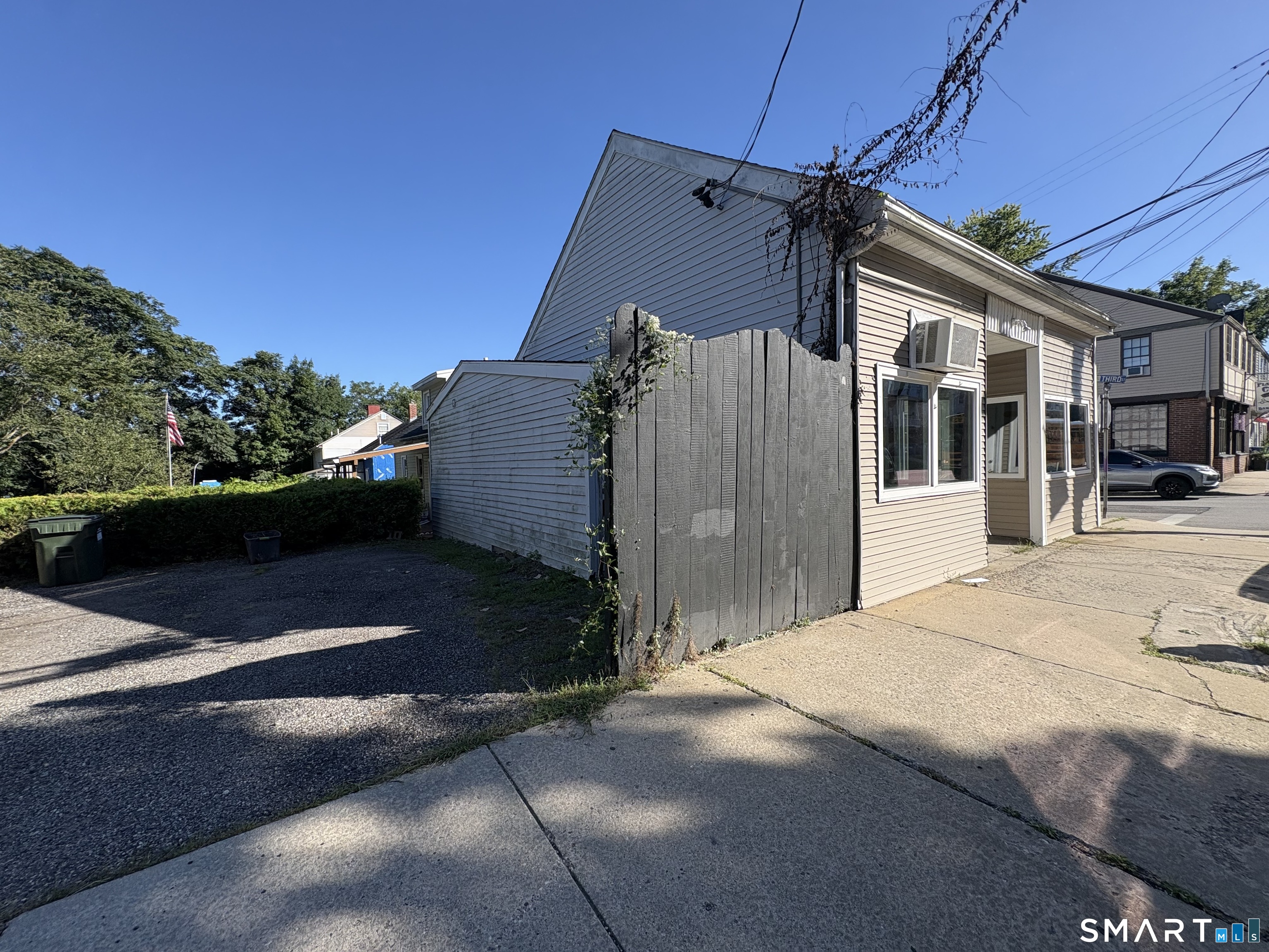 189 Central Avenue Norwich CT 06360