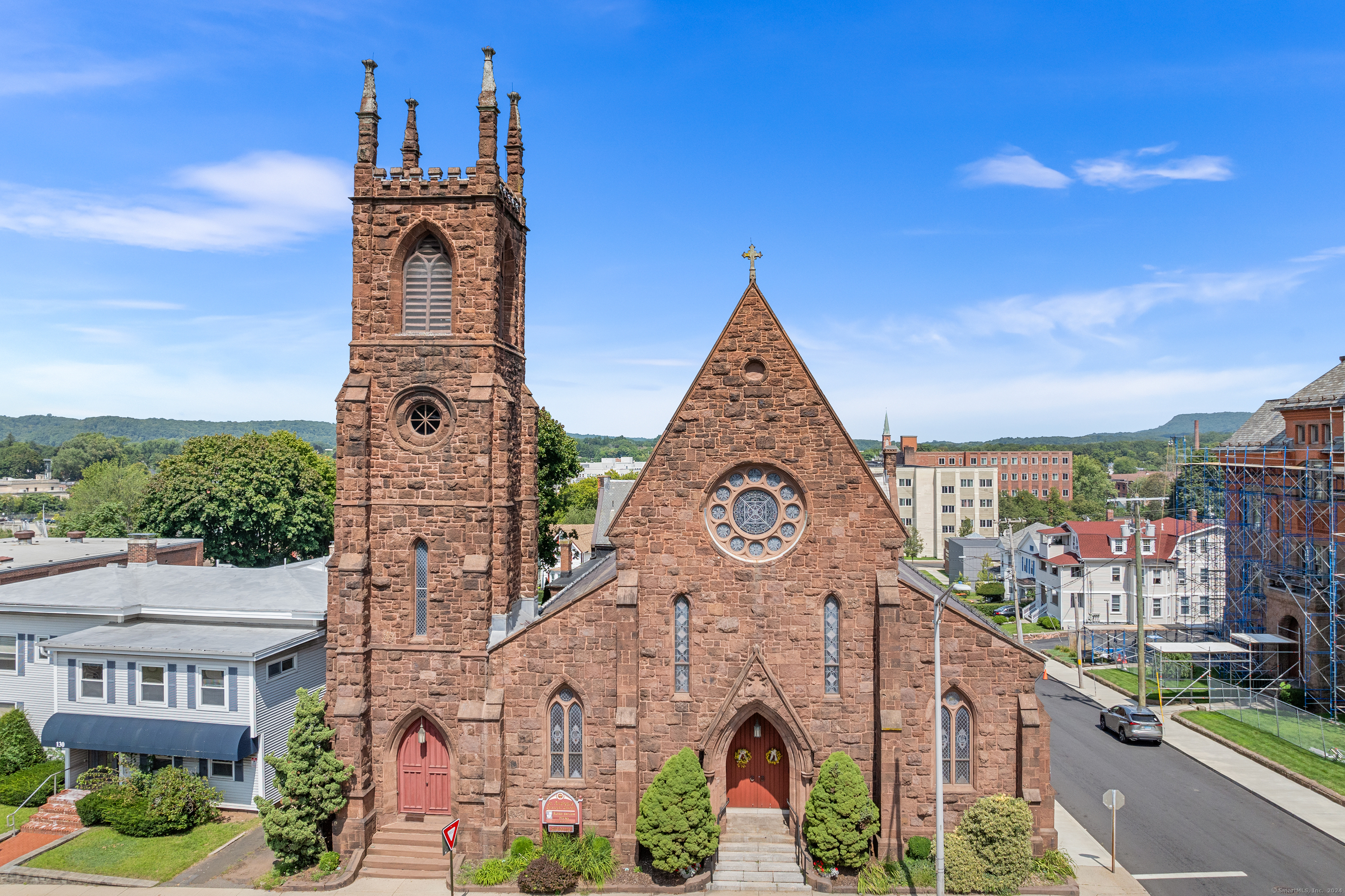 136 East Main Street Meriden CT 06450