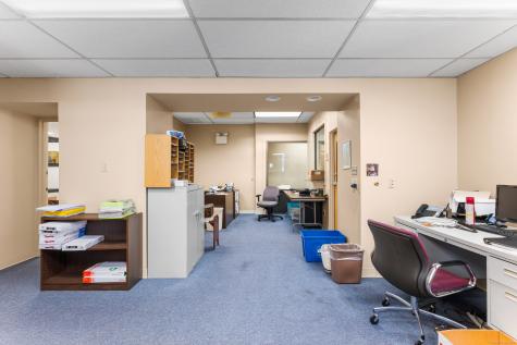 136 East Main Street Meriden CT 06450