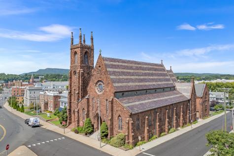 136 East Main Street Meriden CT 06450