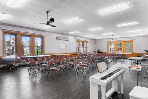 136 East Main Street Meriden CT 06450