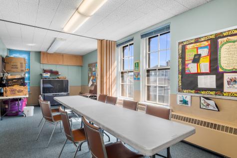 136 East Main Street Meriden CT 06450