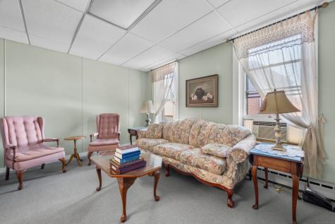 136 East Main Street Meriden CT 06450