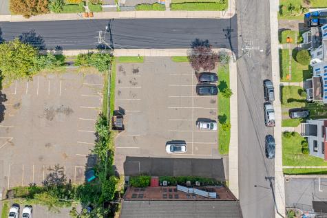 136 East Main Street Meriden CT 06450