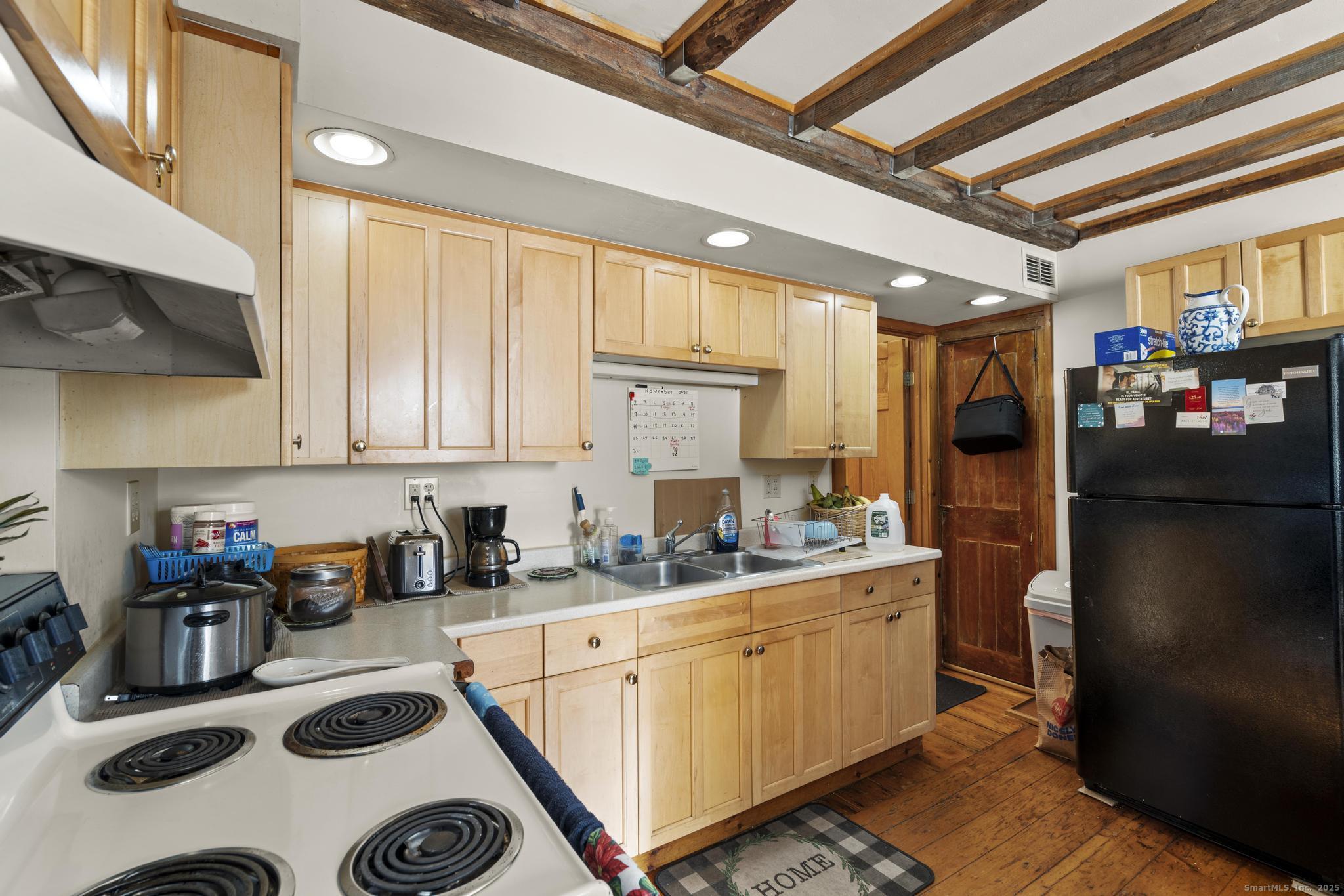170 Main Street Deep River CT 06417