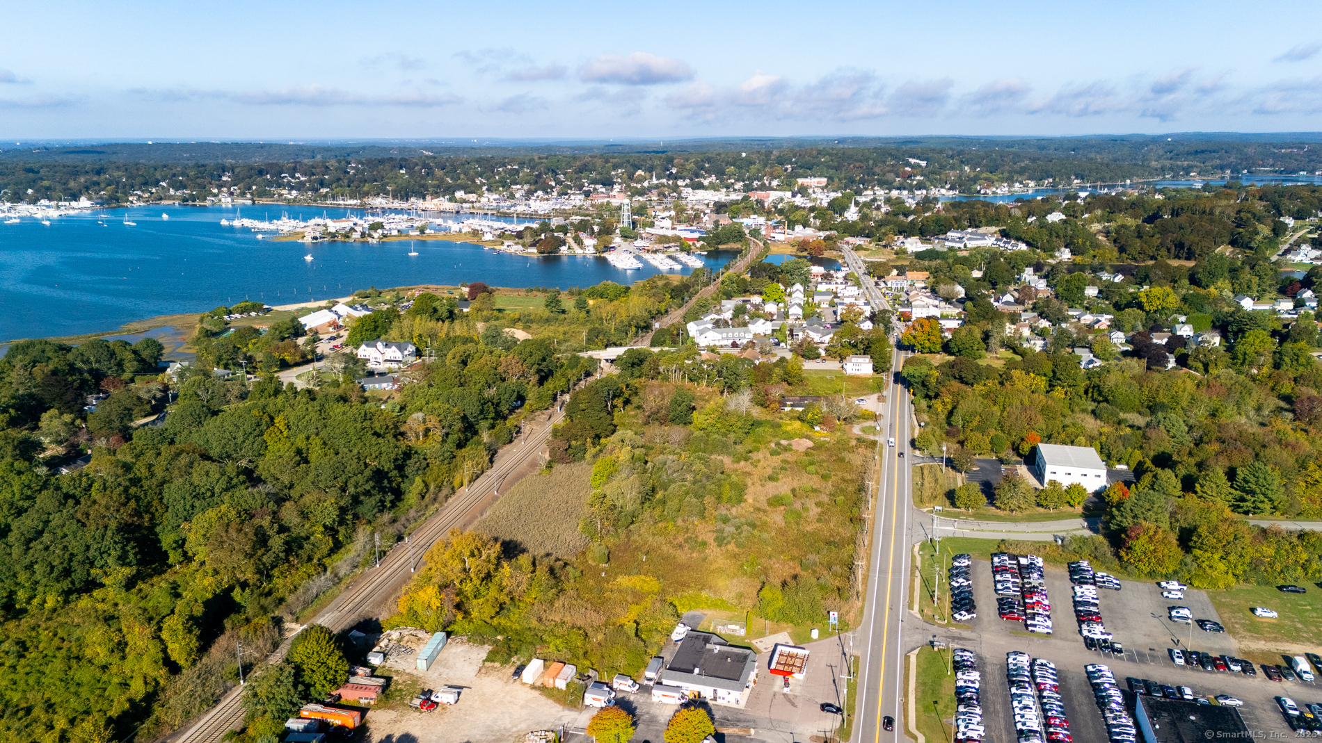 16 Stonington Road Stonington CT 06379