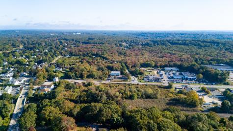 16 Stonington Road Stonington CT 06379