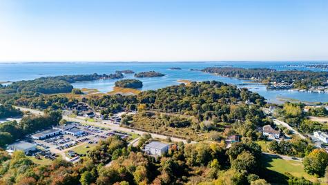 16 Stonington Road Stonington CT 06379
