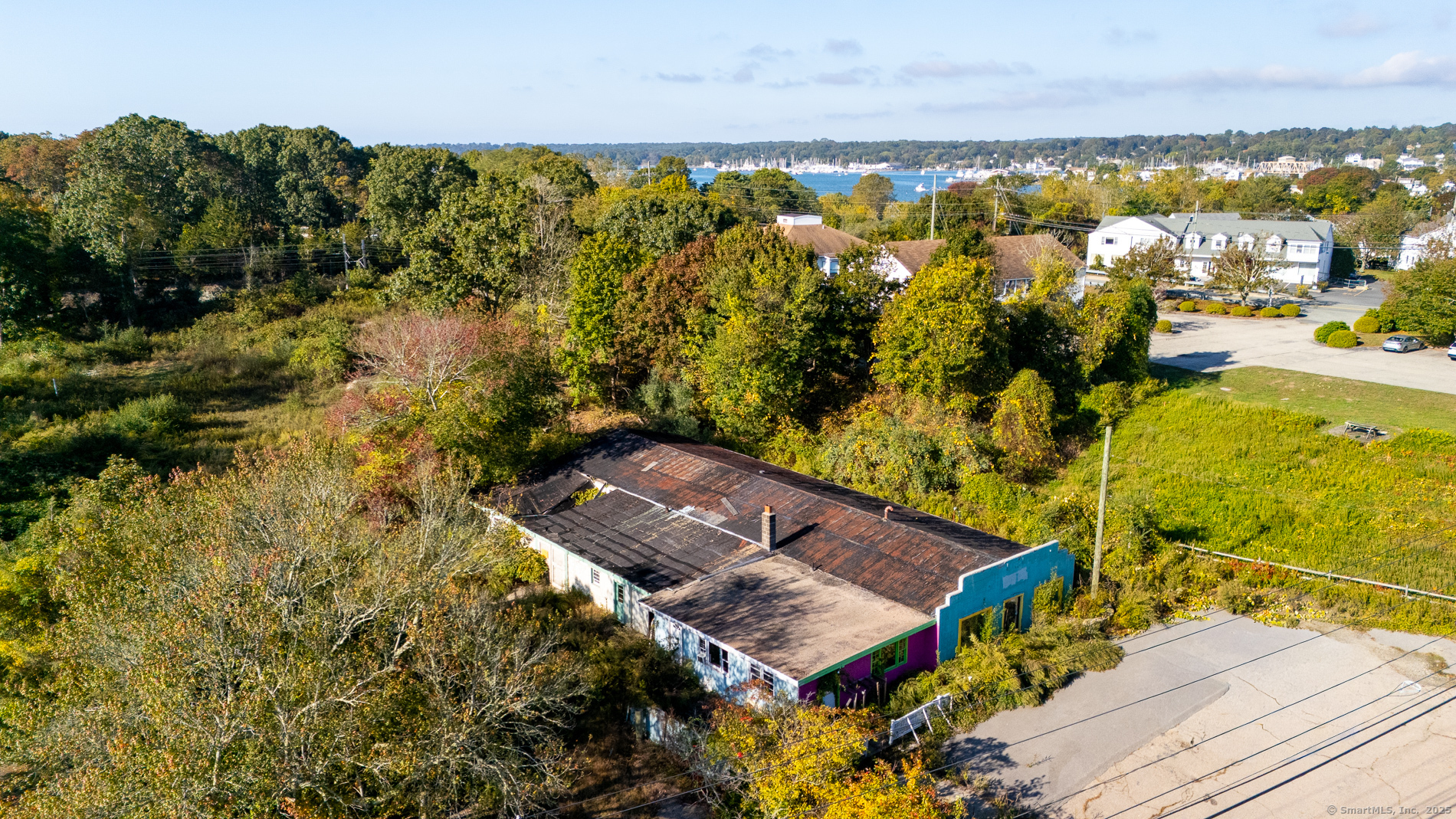 16 Stonington Road Stonington CT 06379