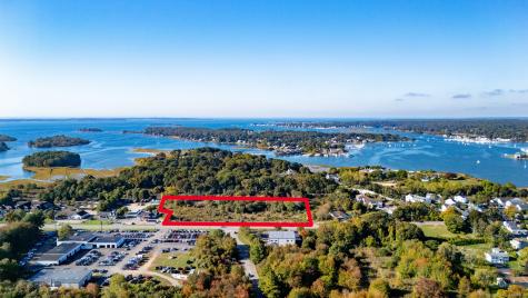 16 Stonington Road Stonington CT 06379