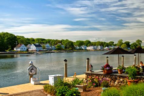 32 East Main Street Stonington CT 06355