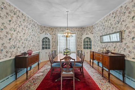 32 East Main Street Stonington CT 06355