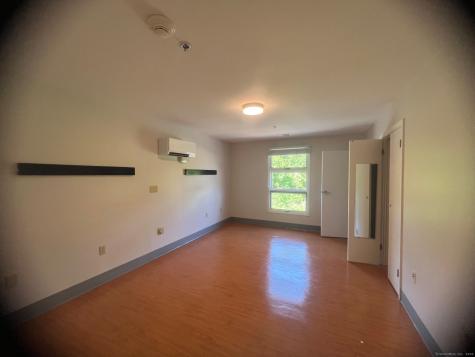 89 Viets Street New London CT 06320