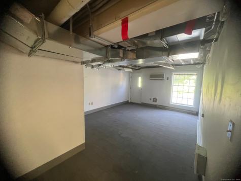 89 Viets Street New London CT 06320