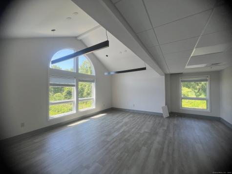 89 Viets Street New London CT 06320