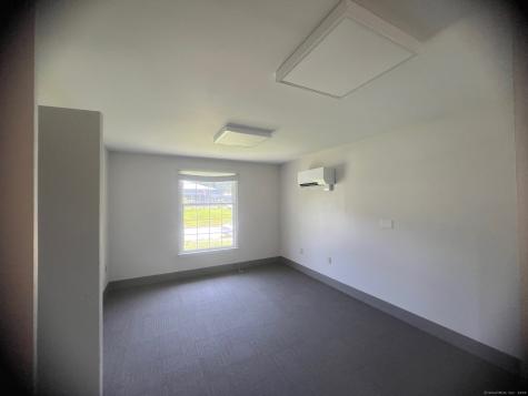 89 Viets Street New London CT 06320