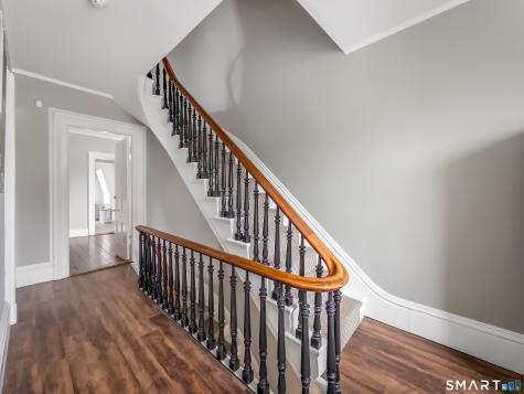 27 Pleasant Street Middletown CT 06457
