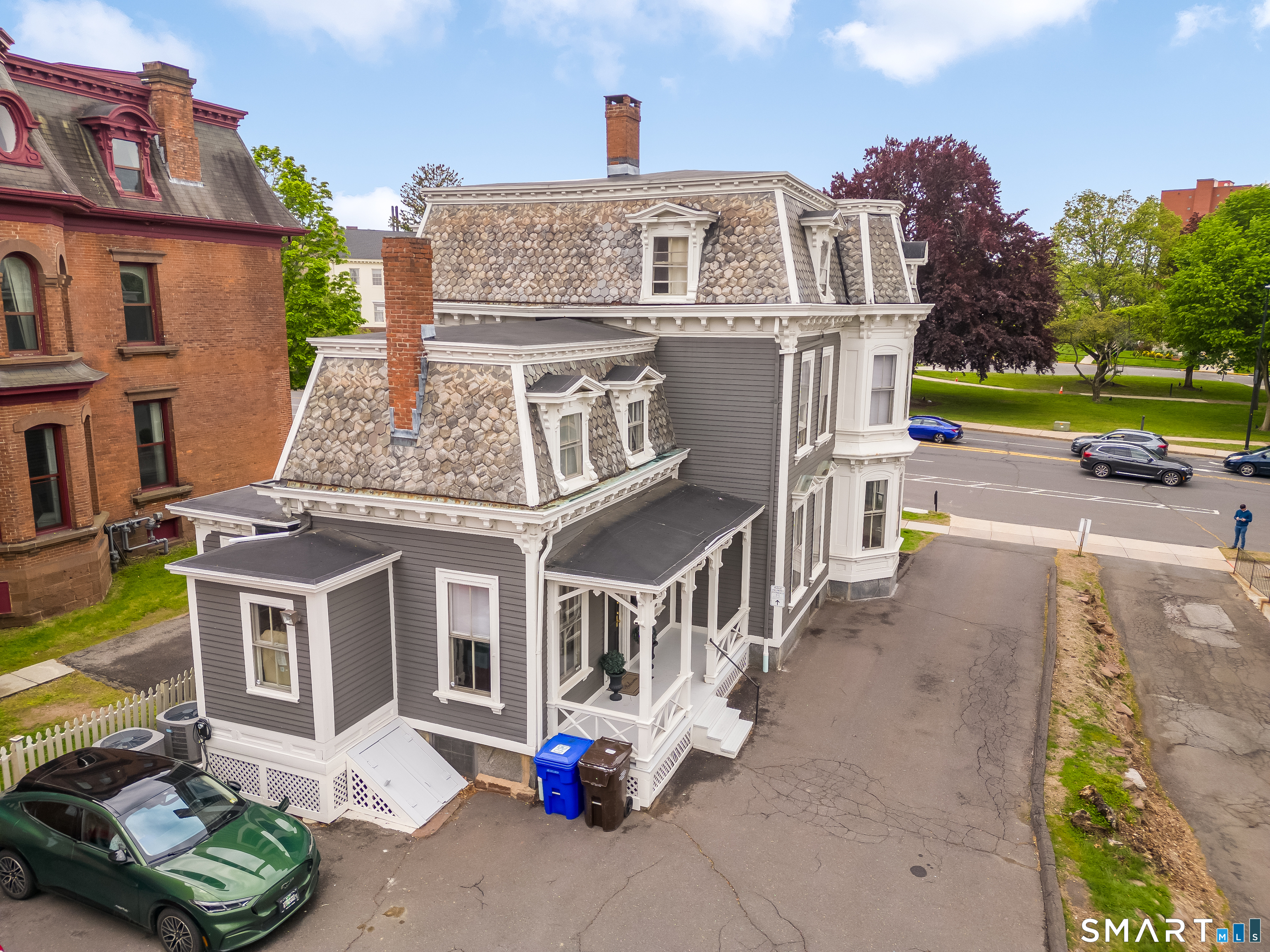 27 Pleasant Street Middletown CT 06457