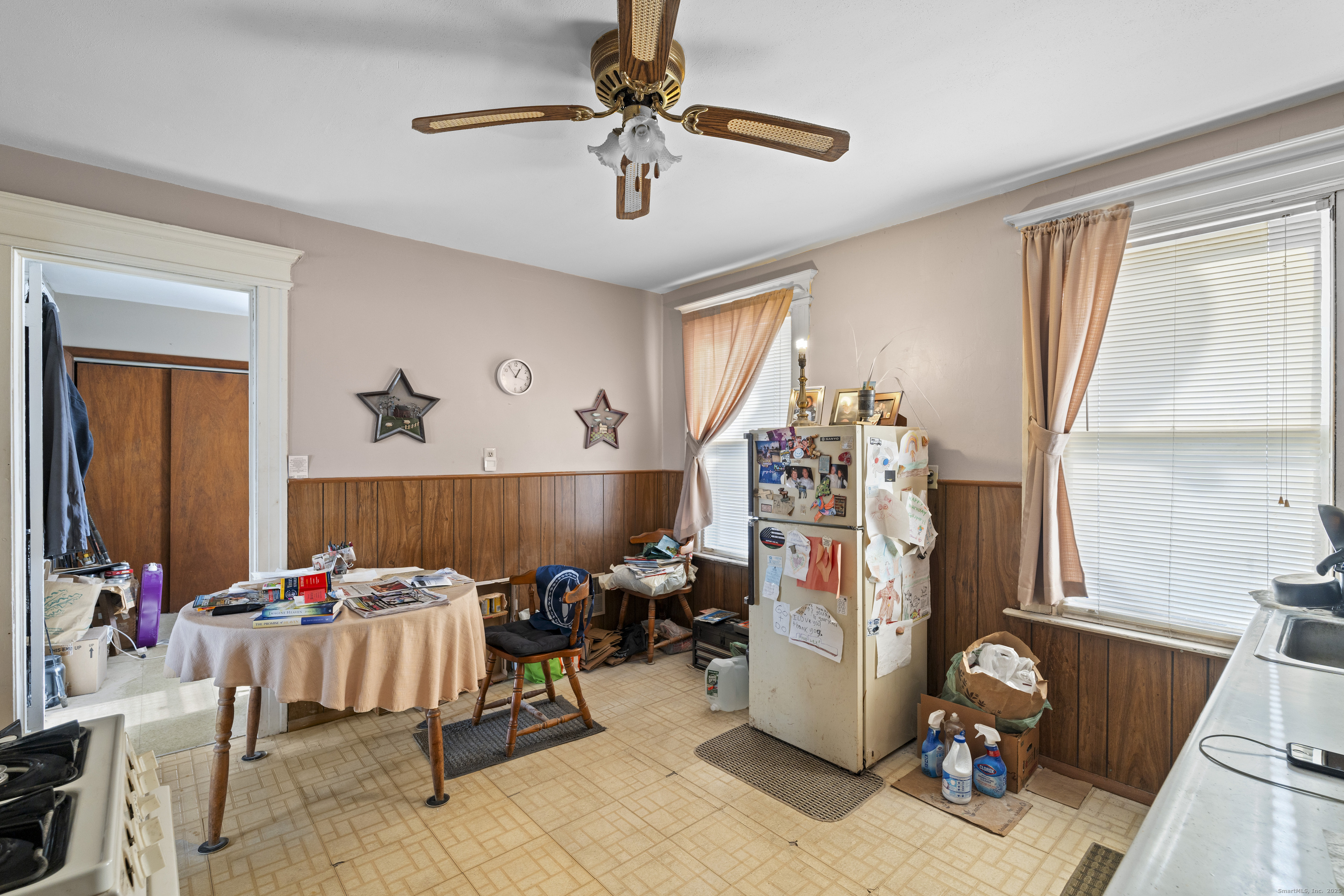 1422 Dixwell Avenue Hamden CT 06514
