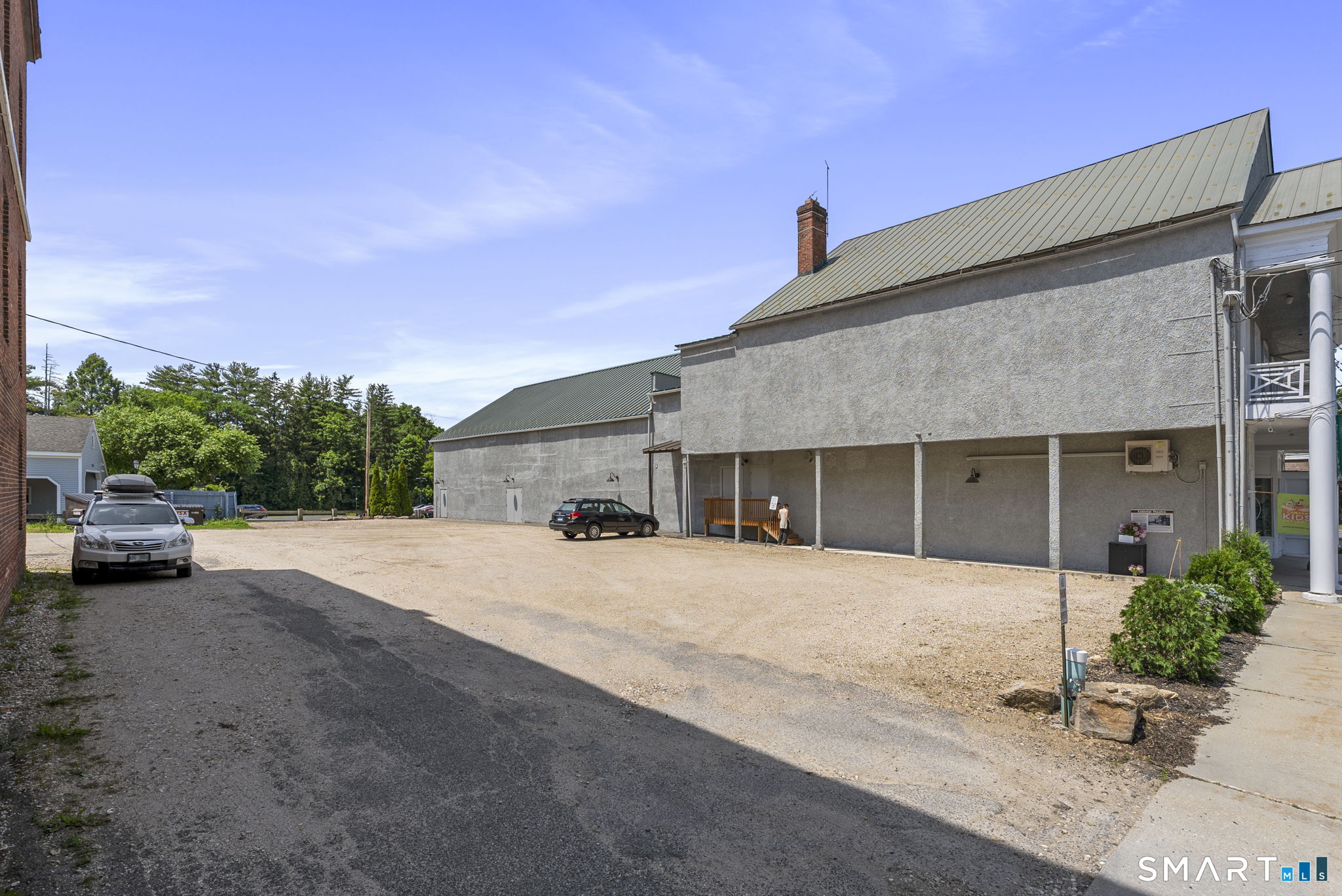 25 + 27 Railroad Street North Canaan CT 06018