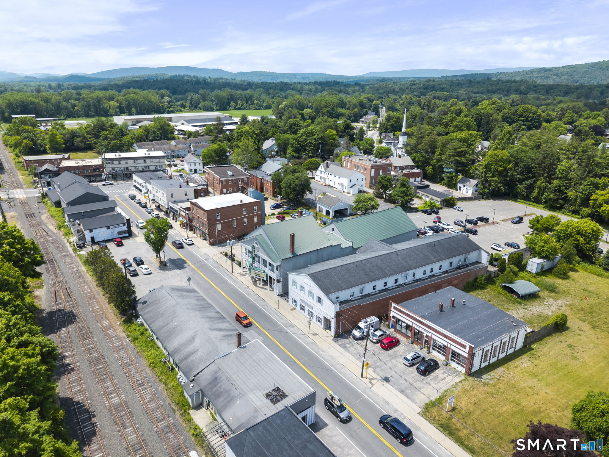 25 + 27 Railroad Street North Canaan CT 06018