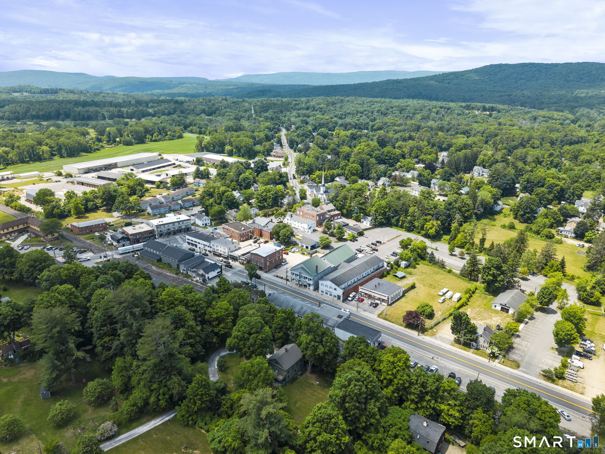 25 + 27 Railroad Street North Canaan CT 06018