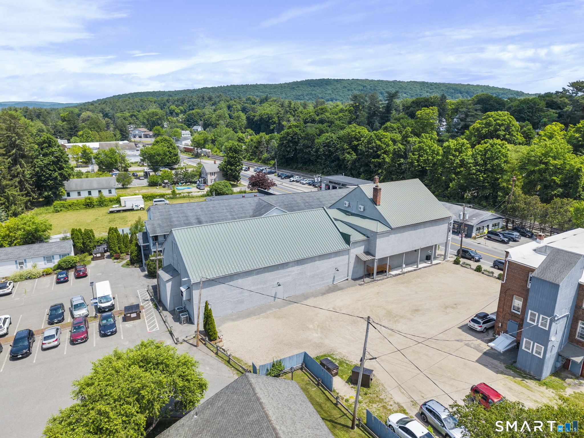 25 + 27 Railroad Street North Canaan CT 06018