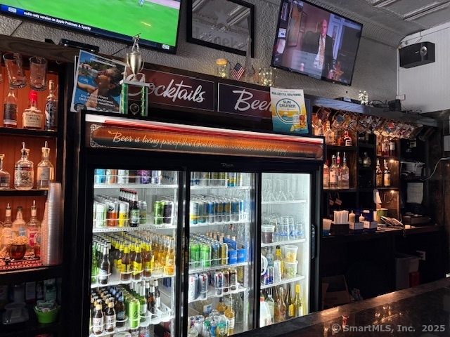 254 Main Street Old Saybrook CT 06475