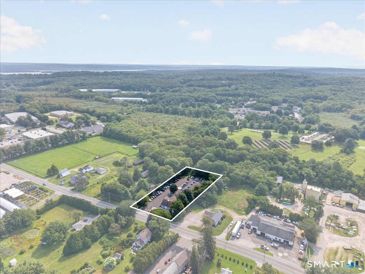 147 Westbrook Road Essex CT 06426