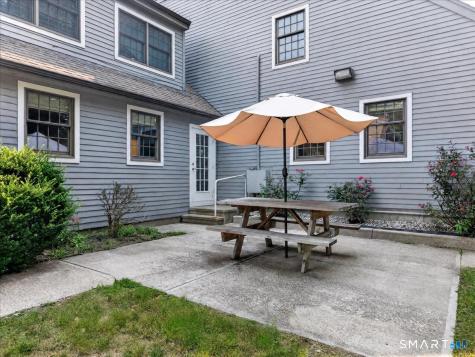 147 Westbrook Road Essex CT 06426