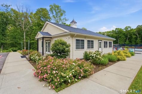 14 Iron Street Ledyard CT 06339