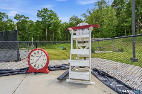 14 Iron Street Ledyard CT 06339